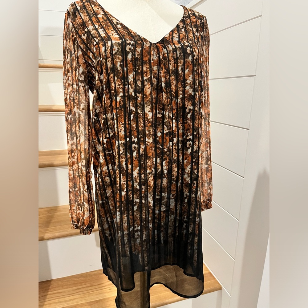ASTR Long Sleeve Open Back Mini Shift Dress Floral Ombre XS